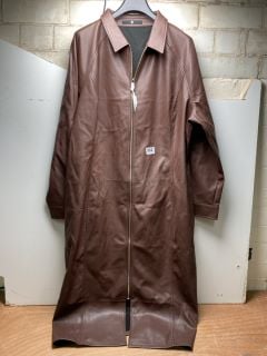 VERY LONG BROWN JACKET SIZE 26