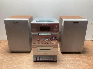 SONY CD PLAYER AND SPEAKERS