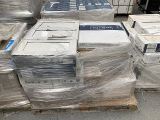 PALLET OF ASSORTED PORCELAIN & CERAMIC WALL TILES TO INCLUDE 500MM2 WALL TILES: LOCATION - D2 (KERBSIDE PALLET DELIVERY)