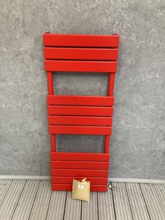 SIGNAL RED FLAT PANEL HEATED TOWEL RADIATOR 1200 X 450MM - RRP £425: LOCATION - PHOTO BOOTH