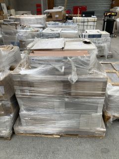PALLET OF ASSORTED CERAMIC TILES TO INCLUDE VILLEROY & BOCH 400 X 250MM LIGHT GREY TILES: LOCATION - D2 (KERBSIDE PALLET DELIVERY)