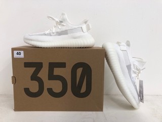 YEEZY BOOST 350 V2 TRAINERS IN WHITE ANGEL SIZE: 7.5 RRP - £267: LOCATION - E1
