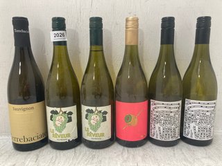 (COLLECTION ONLY) 6 X ASSORTED WHITE WINES TO INCLUDE TERREBACIATE SAUVIGNON WHITE WINE 75CL VOL: 13% (PLEASE NOTE: 18+YEARS ONLY. ID MAY BE REQUIRED): LOCATION - BR2