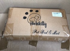 QTY OF ASSORTED ITEMS TO INCLUDE HACHIKITTY CALING DOG BED CRATE MAT 90CM SOFT PLUSH 70 X 8CM - RRP £250: LOCATION - C