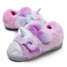 QTY OF KIDS SHOES TO INCLUDE CORIFEI UNICORN SLIPPERS FOR TODDLERS SIZE 6/7- RRP £250: LOCATION - D