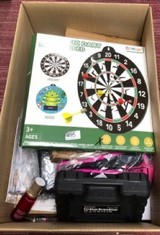 QTY OF ITEMS TO INCLUDE MAGNETIC DART BOARD: LOCATION - D