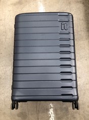 LARGE IT SUITCASE :: LOCATION - LEFT RACK(COLLECTION OR OPTIONAL DELIVERY AVAILABLE)