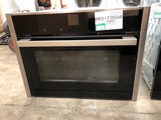 NEFF INTEGRATED MICROWAVE OVEN MODE C17UR02NOB RRP £399: LOCATION - FRONT FLOOR(COLLECTION OR OPTIONAL DELIVERY AVAILABLE)