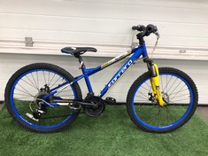 CARRERA BLAST JUNIOR MOUNTAIN BIKE 18 SPEEDS: LOCATION - FLOOR(COLLECTION OR OPTIONAL DELIVERY AVAILABLE)