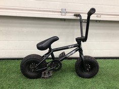 ROCKER BMX MINI BIKE IROK + METAL RKR: LOCATION - FLOOR(COLLECTION OR OPTIONAL DELIVERY AVAILABLE)