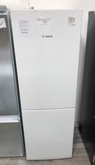 BOSCH WHITE FRIDGE FREEZER MODEL KG KGVV28A RRP £529: LOCATION - FRONT FLOOR(COLLECTION OR OPTIONAL DELIVERY AVAILABLE)
