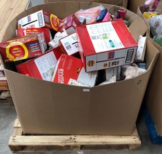 PALLET OF ASSORTED FOOD ITEMS TO INCLUDE IRN BRU  - SOME ITEMS MAY BE PAST BB DATE: LOCATION - MIDDLE FLOOR(COLLECTION OR OPTIONAL DELIVERY AVAILABLE)