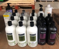 QTY OF ASSORTED BEAUTY ITEMS TO INCLUDE TRESEMME BIOTIN REPAIR SHAMPOO - COLLECTION ONLY - LOCATION RIGHT RACK