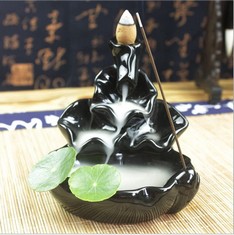 QTY OF ASSORTED ITEMS TO INCLUDE CERAMIC REFLUX INCENSE BURNER WITH CONE. : LOCATION - C RACK