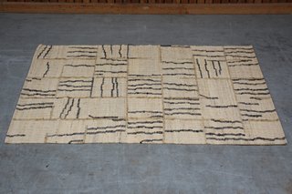 MALLAIG LARGE FLOOR RUG IN NATURAL : SIZE 170 X 240CM - RRP £895: LOCATION - D2