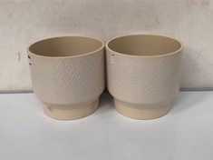 3 X 2-PIECE BD EMBOSSED FLORAL 24CM WHITE PLANTER (COLLECTION ONLY)