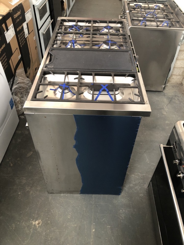 John Pye Auctions SMEG OPERA 120CM DUAL FUEL RANGE COOKER IN