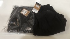 2 X THE NORTH FACE TEEN OVERSIZED JOGGERS IN BLACK SIZE XXL (DELIVERY ONLY)