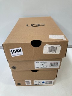 2 X PAIRS OF UGG SHOES TO INCLUDE ALAMEDA SIZE 7
