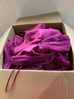 1 BOX OF WOMEN'S DRESSES, TO INCLUDE A LS SATIN DRESS, PK, SIZE 16
