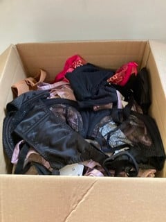 1 X BOX OF ASSORTED BRAS TO INCLUDE MYLA ROSE ,NUBIAN SKINNING VARIOUS COLOURS