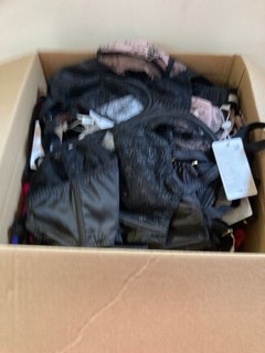 1 X BOX OF ASSORTED BRAS TO INCLUDE MYLA,HARTLAND ROAD, ATHERSTONE MEWS IN VARIOUS COLOURS