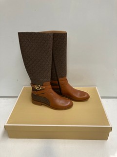 MICHAEL KORS RORY BOOTS (US 9.5M) RRP £345