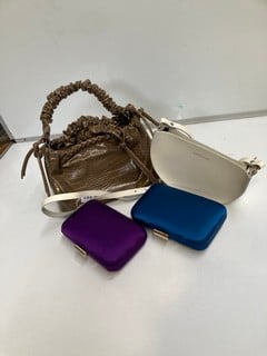 4 X HANDBAGS TO INCLUDE HONEY AND TOAST WHITE LEATHER BAG