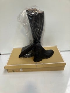 MICHEAL BY MICHEAL KORS RIDLEY BOOT BLACK US SIZE 11M RRP £320
