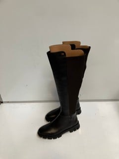 MICHEAL BY MICHEAL KORS RIDLEY BOOT BLACK US SIZE 8M