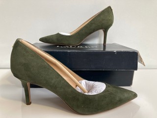RALPH LAUREN SHOES IN OLIVE IN SIZE (UK 8B)
