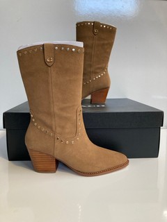 COACH PHOEBE SUEDE BOOTS IN COCONUT IN SIZE (US7.5B/UK5.5B)