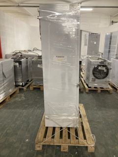 1X PALLET WITH TOTAL RRP VALUE OF £734 TO INCLUDE 1X ZANUSSI BUILT-IN 2 DOOR REFRIGERATION MODEL NO ZNHN18FS1,