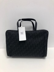 DIOR, COSMETIC HANDBAG BLACK DIORSSIMO CANVAS SHOULDER BAG WITH BLACK LEATHER. ITEM TO INCLUDE  WITH AN ESTIMATED SIZE OF 21*13*6CM (ITEM INCLUDES A CERTIFICATE OF AUTHENTICITY) AAX2470