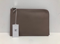 LOUIS VUITTON, POCHETTE JOUR TAUPE TAURILLON LEATHER HANDBAG WITH . ITEM TO INCLUDE DUSTBAG WITH AN ESTIMATED SIZE OF 23*17*1CM (ITEM INCLUDES A CERTIFICATE OF AUTHENTICITY) AAX3497