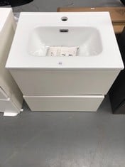 BATHROOM FURNITURE WITH WASHBASIN AND MIRROR WHITE COLOUR WITH DRAWERS .