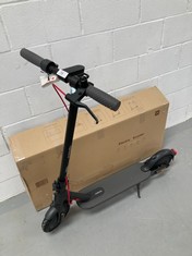 ELECTRIC SCOOTER XIAOMI ELECTRIC SCOOTER BLACK COLOUR .