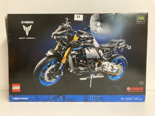 LEGO TECHNIC YAMAHA MT-10SP MOTORBIKE MODEL