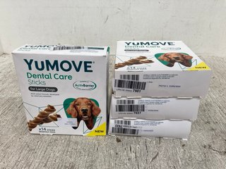 4 X YUMOVE DENTAL CARE STICKS FOR LARGE DOGS - BEST BEFORE : 23/05/24: LOCATION - J11