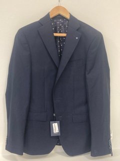 BARUTTI MENS BLAZER IN NAVY UK SIZE LARGE - RRP £120: LOCATION - FRONT BOOTH