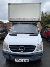 2007 MERCEDES SPRINTER 311 CDI LWB LUTON VAN, REGN. SG07 EHD, 6 SPEED MANUAL DIESEL, 2148CC, 6 FORMER KEEPERS, COMES WITH V5 & KEY, CURRENT MILEAGE 166,148 (UNVERIFIED)