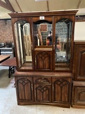 WOODEN DISPLY CABINET