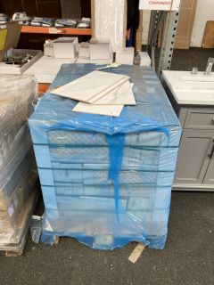 PALLET OF 500 X 250MM WALL TILES IN WHITE MATT APPROX 58M2 - APPROX RRP £2640 (NOTE: HEAVY ITEM, SUITABLE MANPOWER & VEHICLE REQUIRED FOR COLLECTION): LOCATION - B1 (KERBSIDE PALLET DELIVERY)