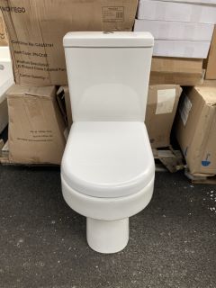 (COLLECTION ONLY) CLOSED COUPLED W/C WITH CISTERN FITTINGS & SEAT - RRP £320: LOCATION - B5