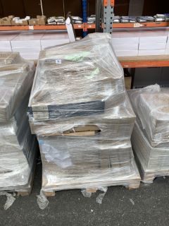 PALLET OF ASSORTED TILES TO INCLUDE 250 X 500MM CERAMIC WALL TILES IN VARIOUS COLOURS: LOCATION - B1 (KERBSIDE PALLET DELIVERY)