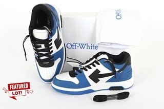 OFF-WHITE OUT OF OFFICE CALF LEATHER TRAINERS IN NAVY/WHITE/BLACK - SIZE UK8 - RRP £490: LOCATION - BOOTH