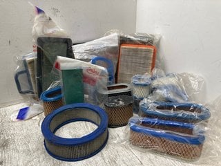 QTY OF ASSORTED LAWNMOWER FILTERS TO INCLUDE ROTARY AIR FILTER: LOCATION - B3