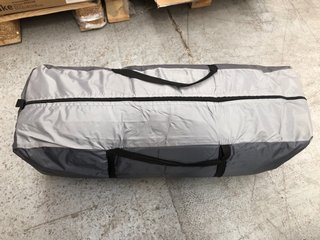 GREY POLED TENT WITH GREY CARRY BAG: LOCATION - AR1