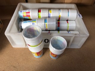 QTY OF PLASTIC CHILDRENS PARTY CUPS: LOCATION - AR8