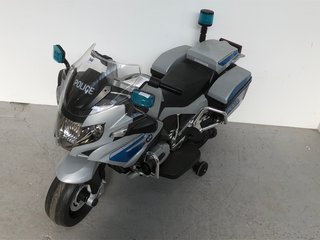 (COLLECTION ONLY) CHILDS ELECTRIC POLICE BMW BIKE: LOCATION - B5